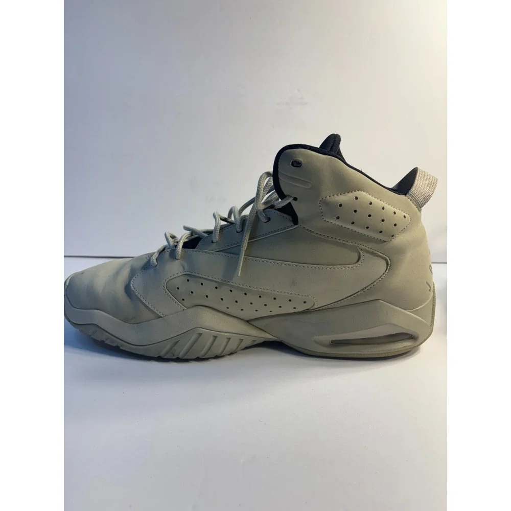 Jordan lift off